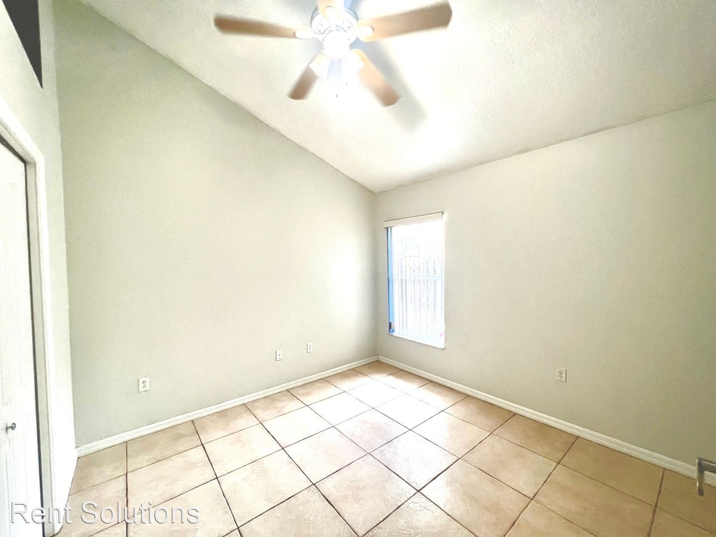 16415 Lake Heather Drive - Photo 12