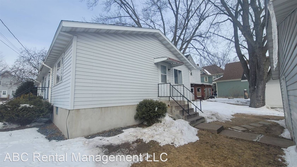 307 S Vine Avenue - Photo 40