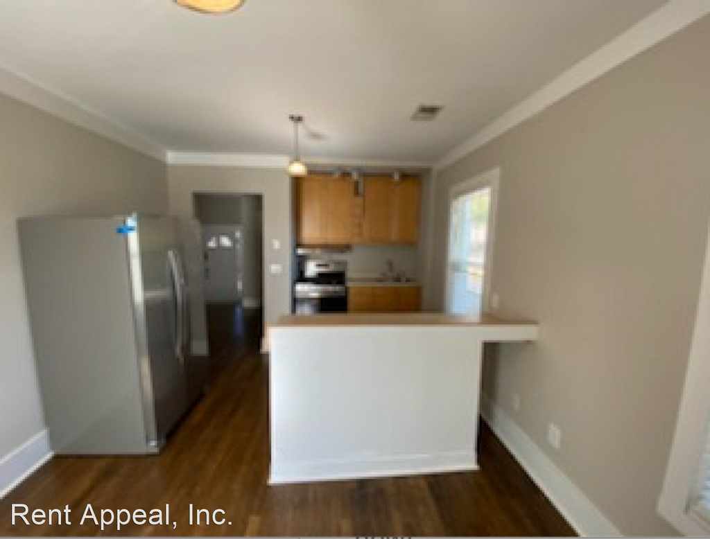 655 Kennesaw Ave - Photo 8