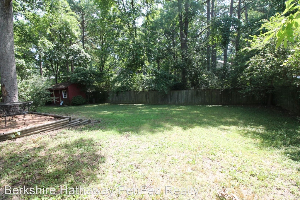 9402 Avalon Drive - Photo 17