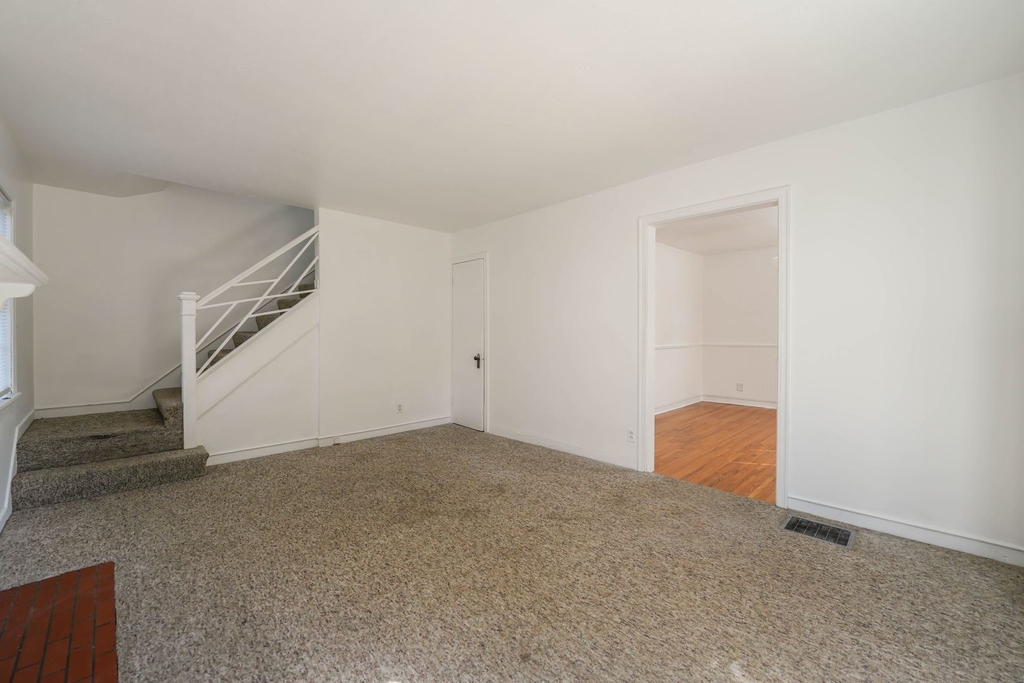 127 S. Arbor Park - Photo 3