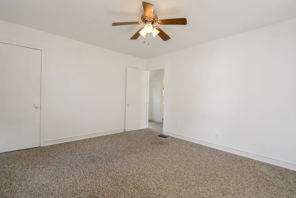 127 S. Arbor Park - Photo 16