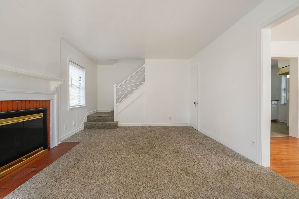 127 S. Arbor Park - Photo 2