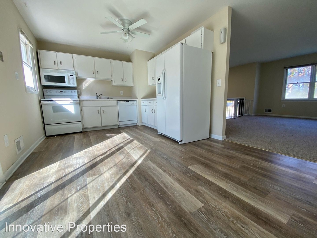 908 Country Terrace - Photo 14