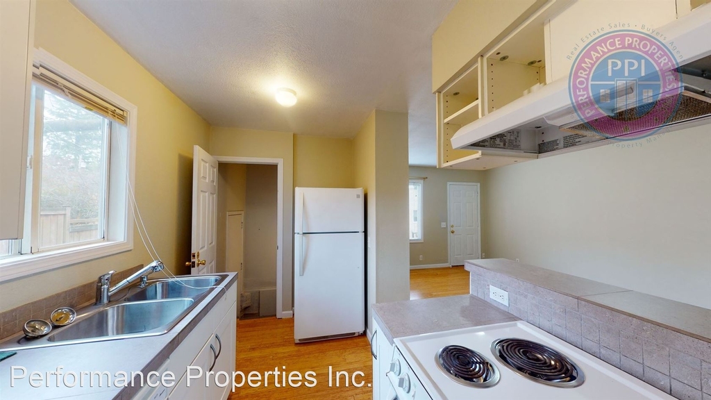 4308 & 4314 Ne 15th Avenue - Photo 11