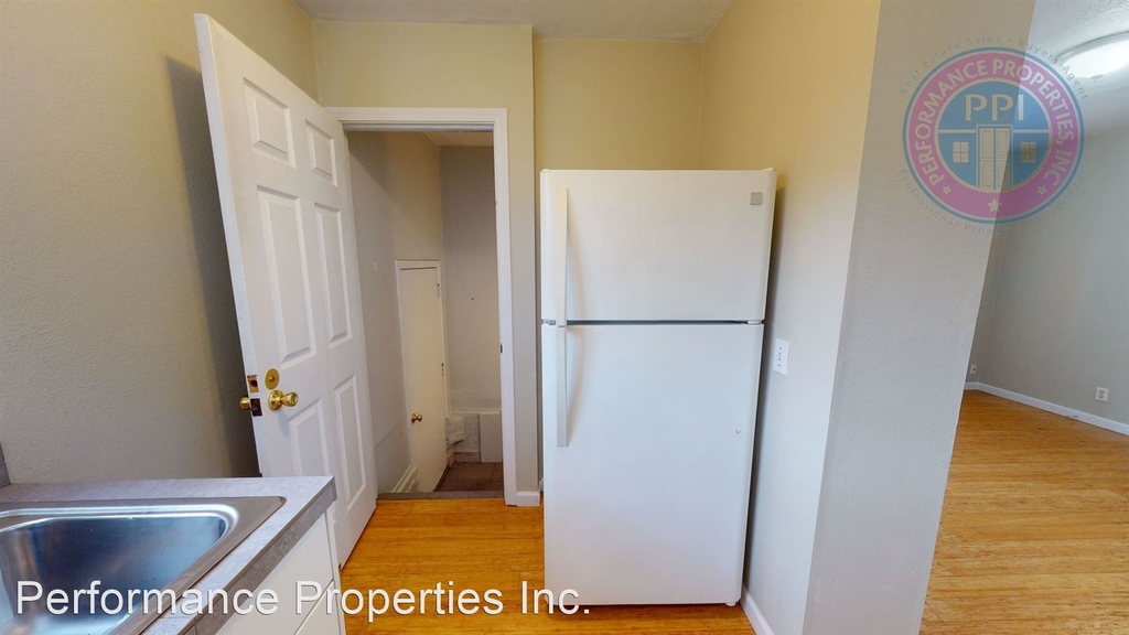 4308 & 4314 Ne 15th Avenue - Photo 12