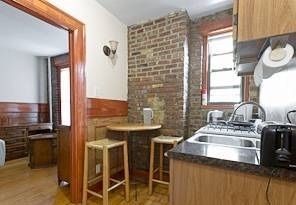 424 East 13th Street - Photo 4