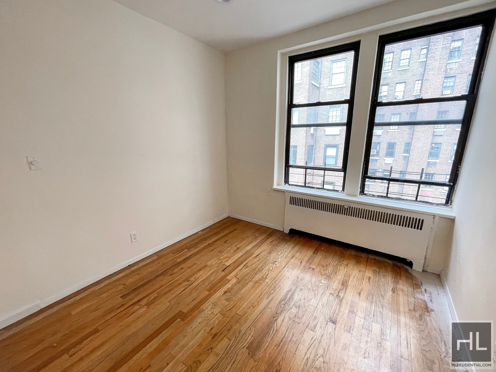 529 East 85th Street - Photo 0