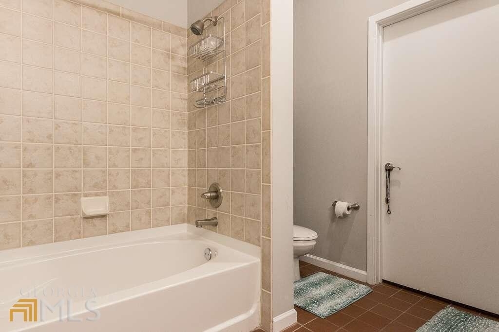 5300 Peachtree Road - Photo 19