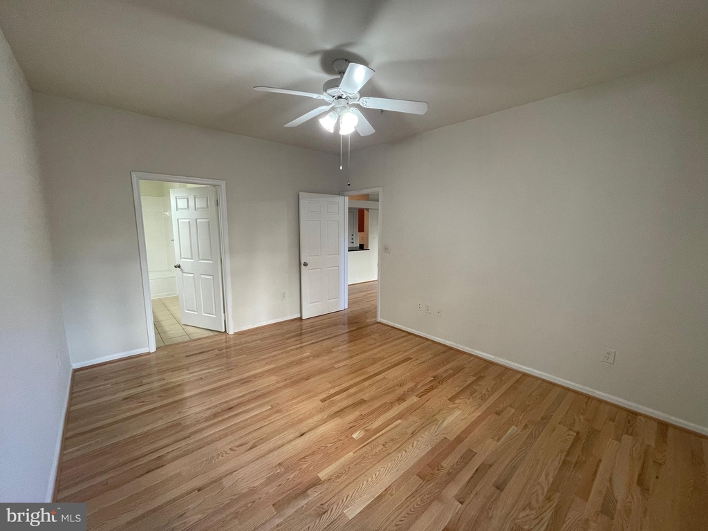 12956 Centre Park Circle - Photo 19