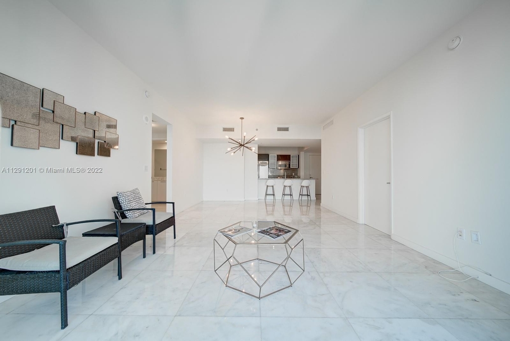 951 Brickell Ave - Photo 9