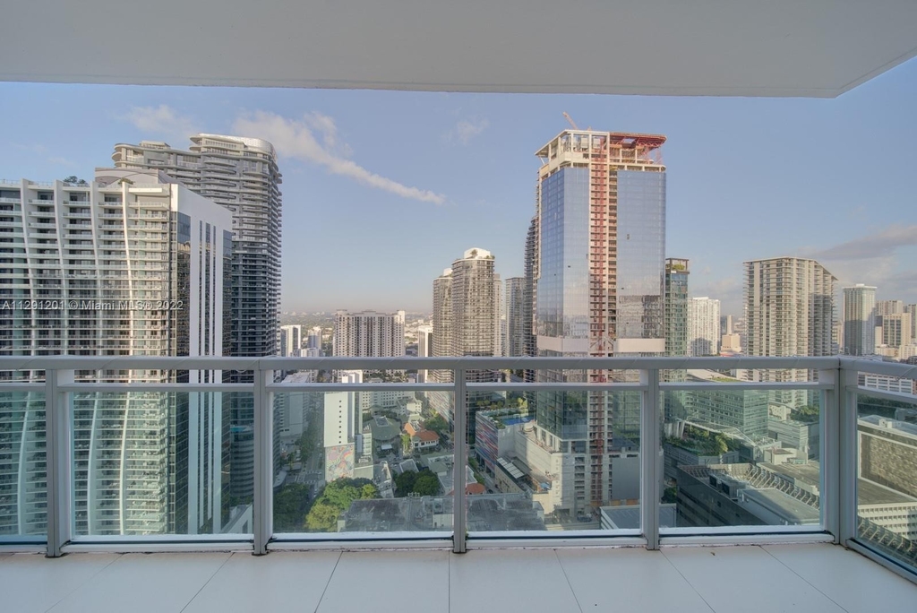 951 Brickell Ave - Photo 23