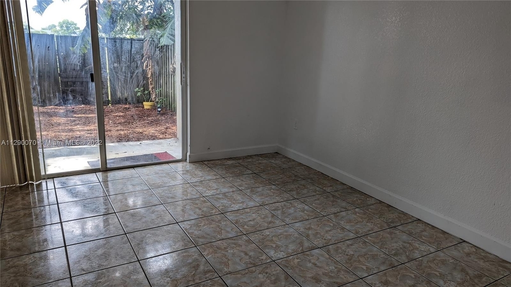 14146 Nw 17th Ave - Photo 5