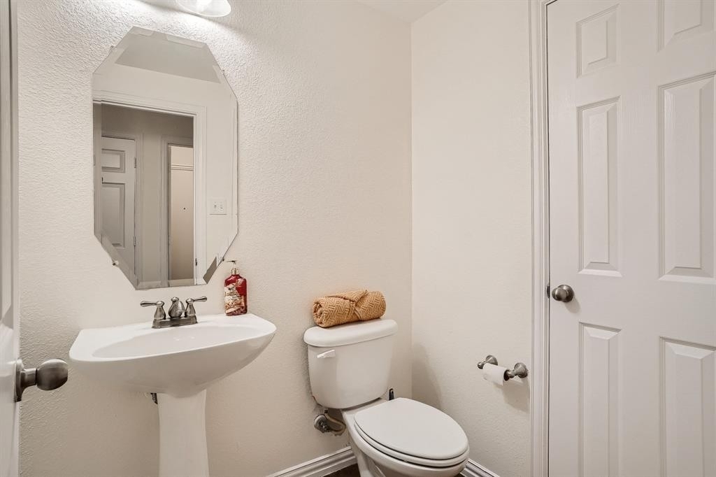 10105 Renwick Cove - Photo 18