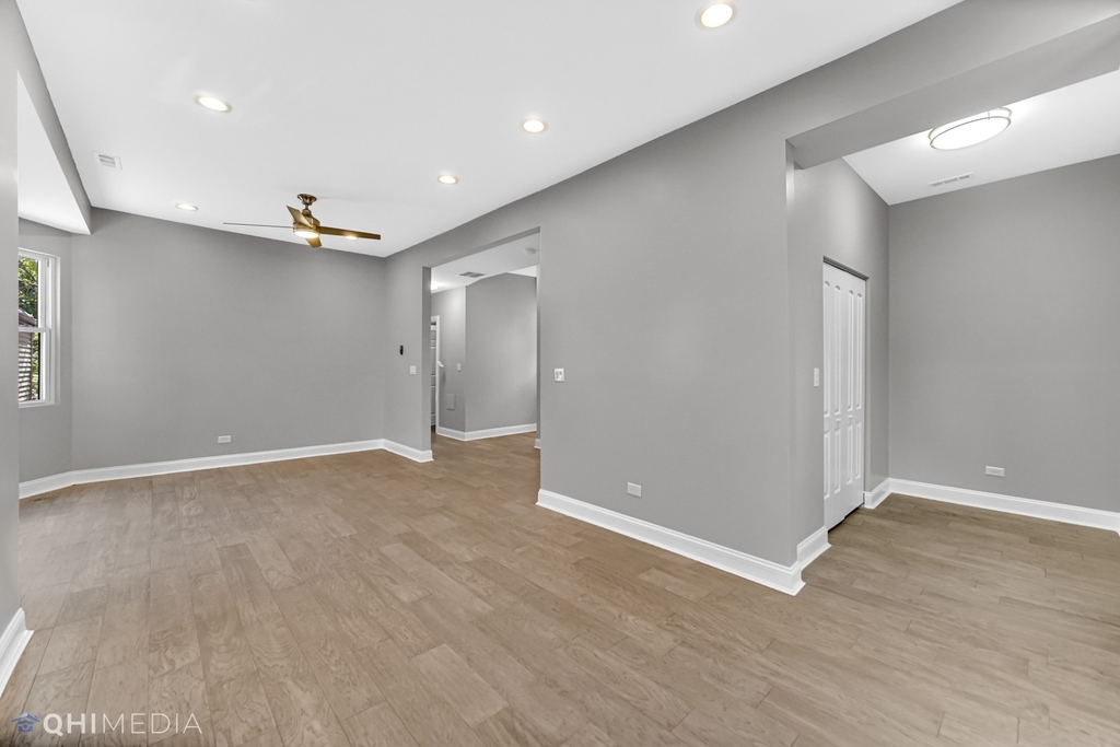 3755 W Dickens Avenue - Photo 1