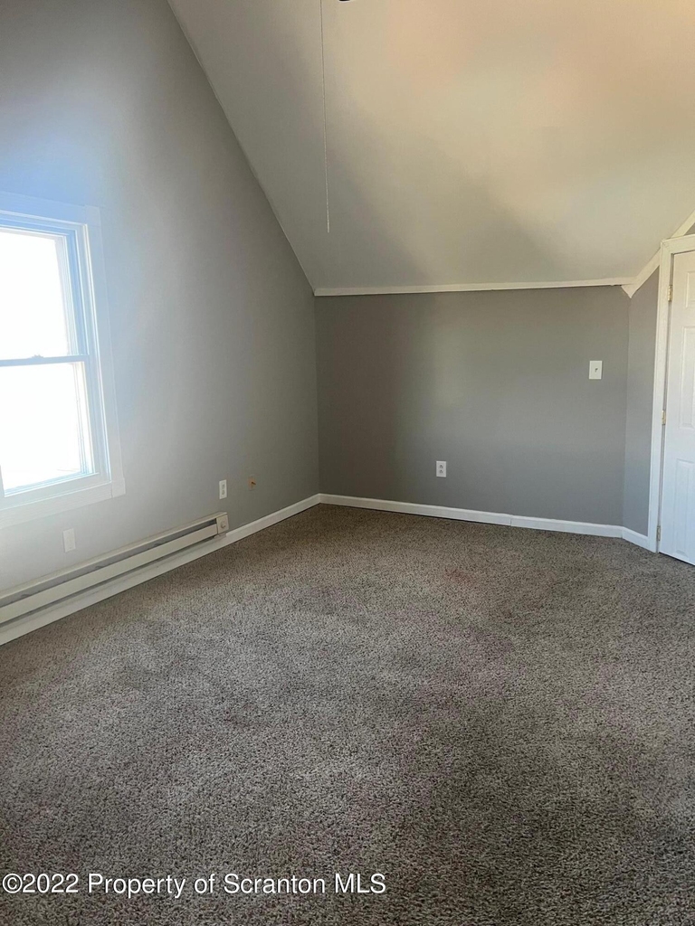 746 River St Apt 3 - Photo 2