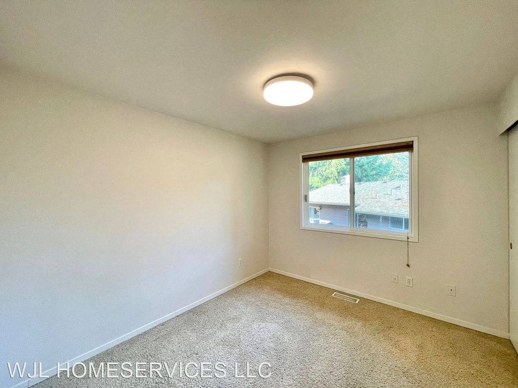 9326 Ne 132nd Pl - Photo 11