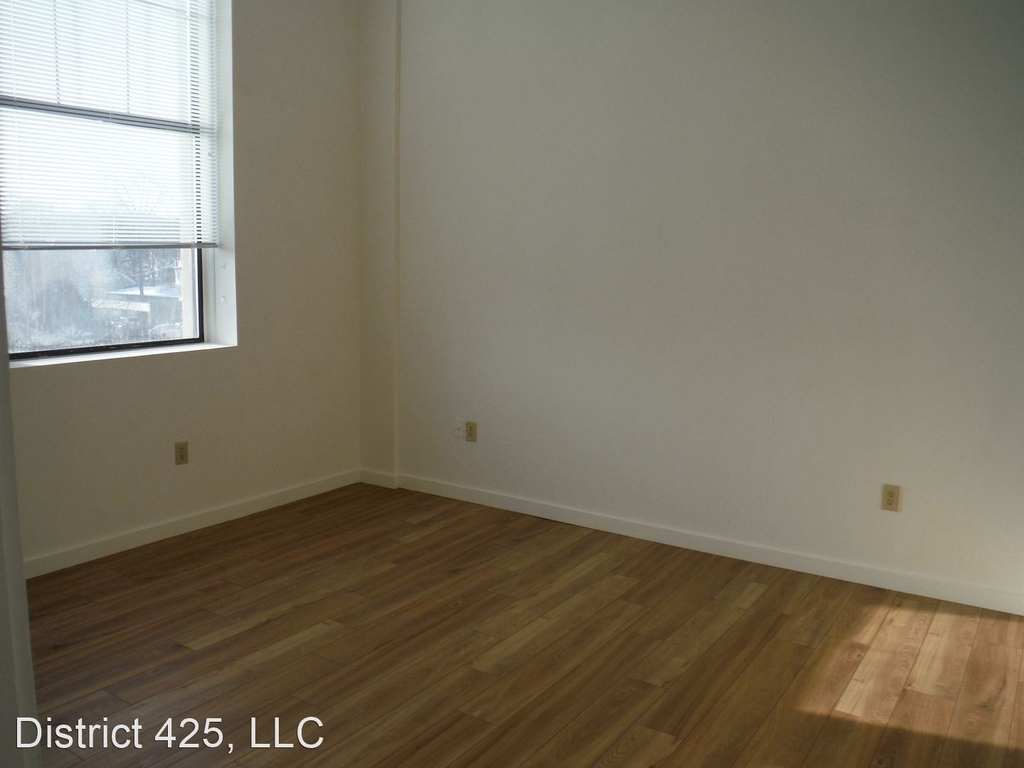 425 Glen Street - Photo 15