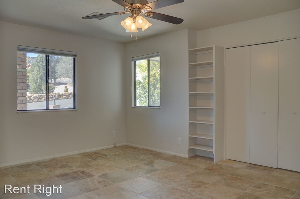 685 Dragonfly Drive - Photo 13
