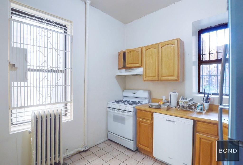 215 West 106th Street - Photo 3