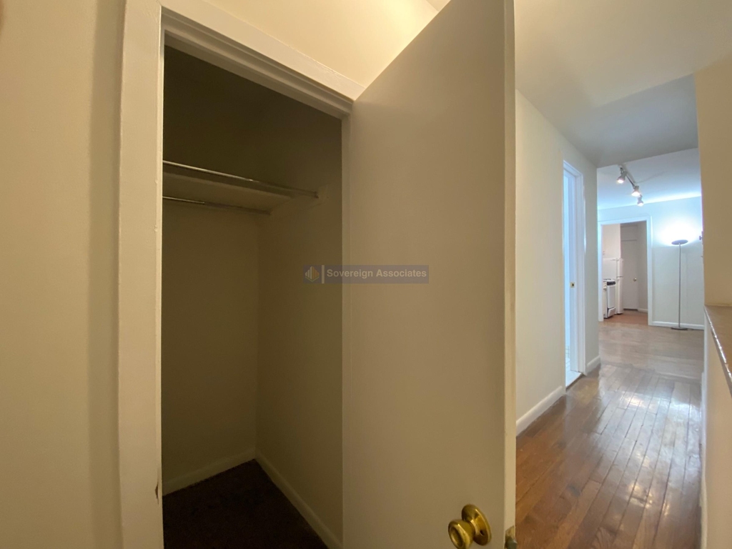 306 West 107th Street - Photo 7