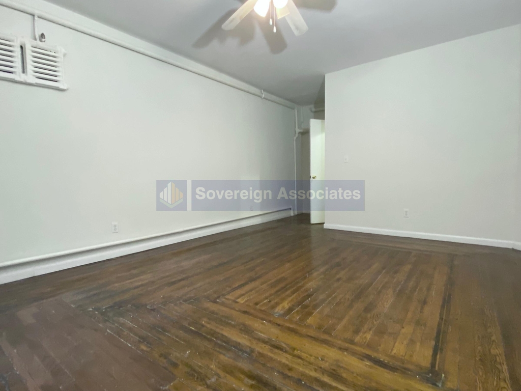 306 West 107th Street - Photo 5