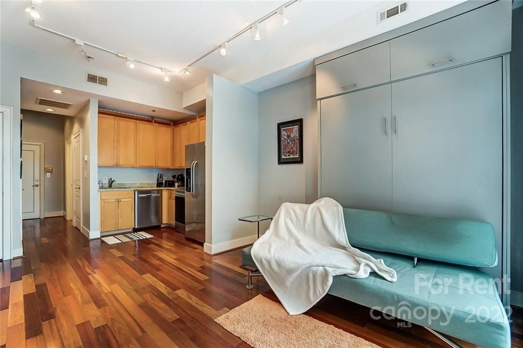 115 Park Avenue - Photo 10