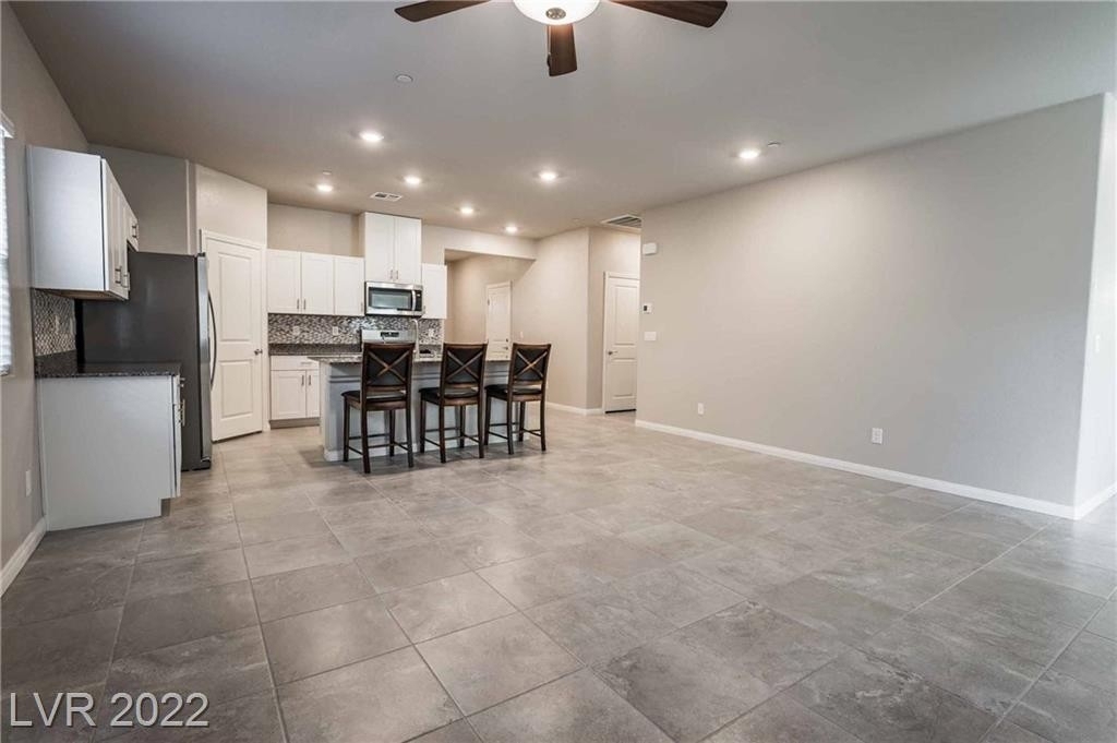 10233 Sequoia Falls Place - Photo 4