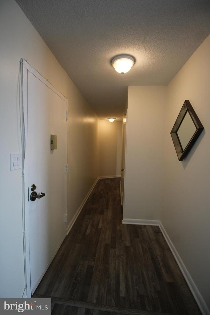 501 Slaters Ln #201 - Photo 19