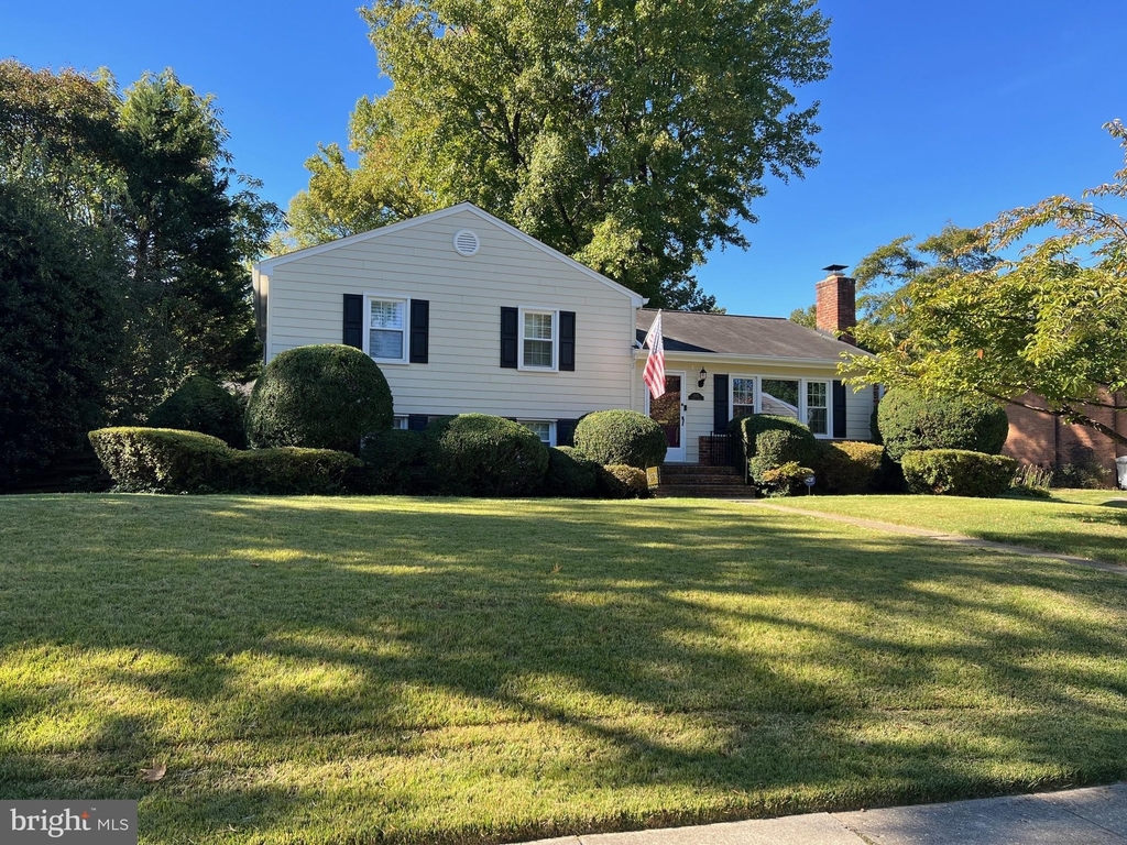 1903 Stirrup Lane - Photo 0