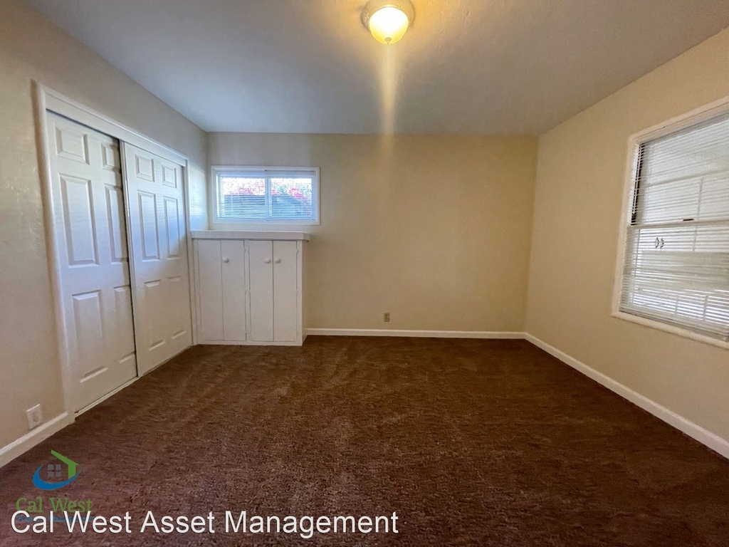 1160 Dean Ave. - Photo 24