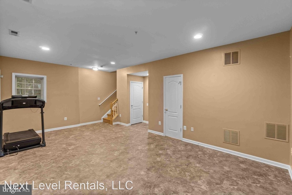 6032 Stonehenge Place - Photo 37