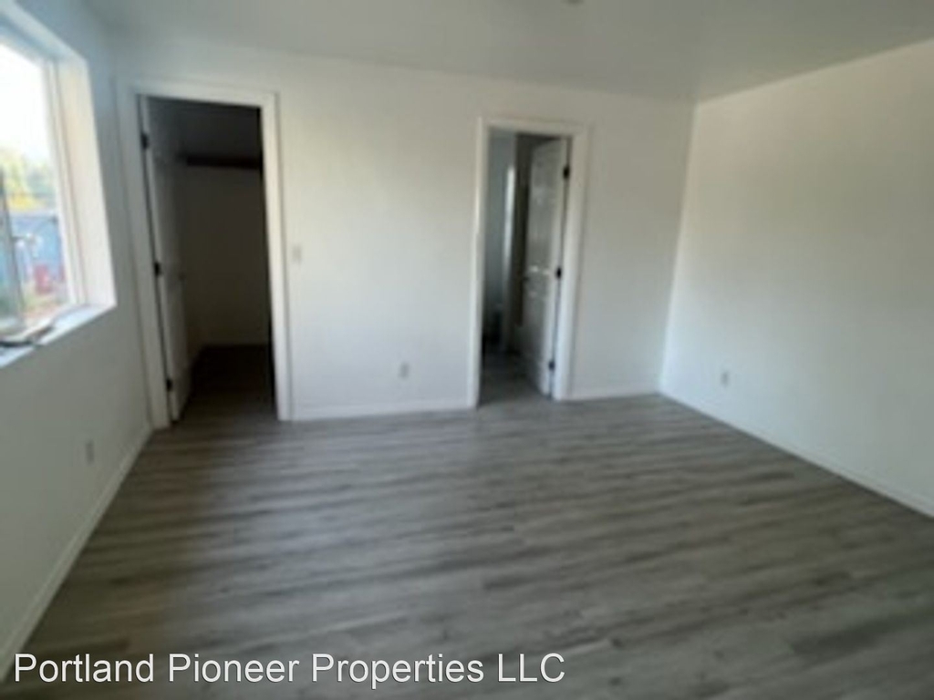 5225 Se 132nd Ave - Photo 2