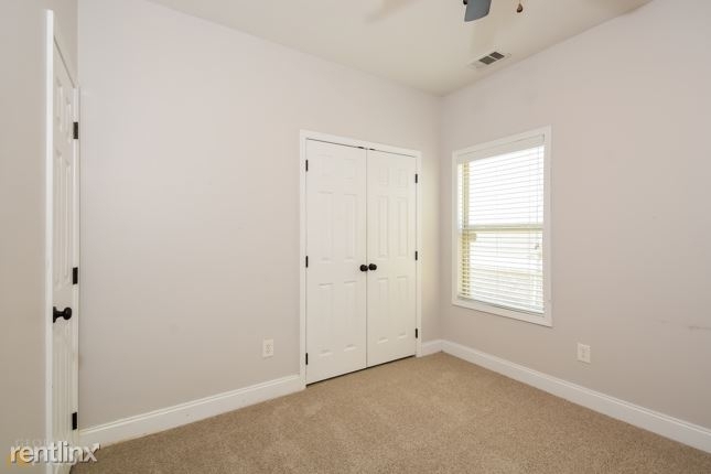 643 R Royal Crest Court - Photo 39