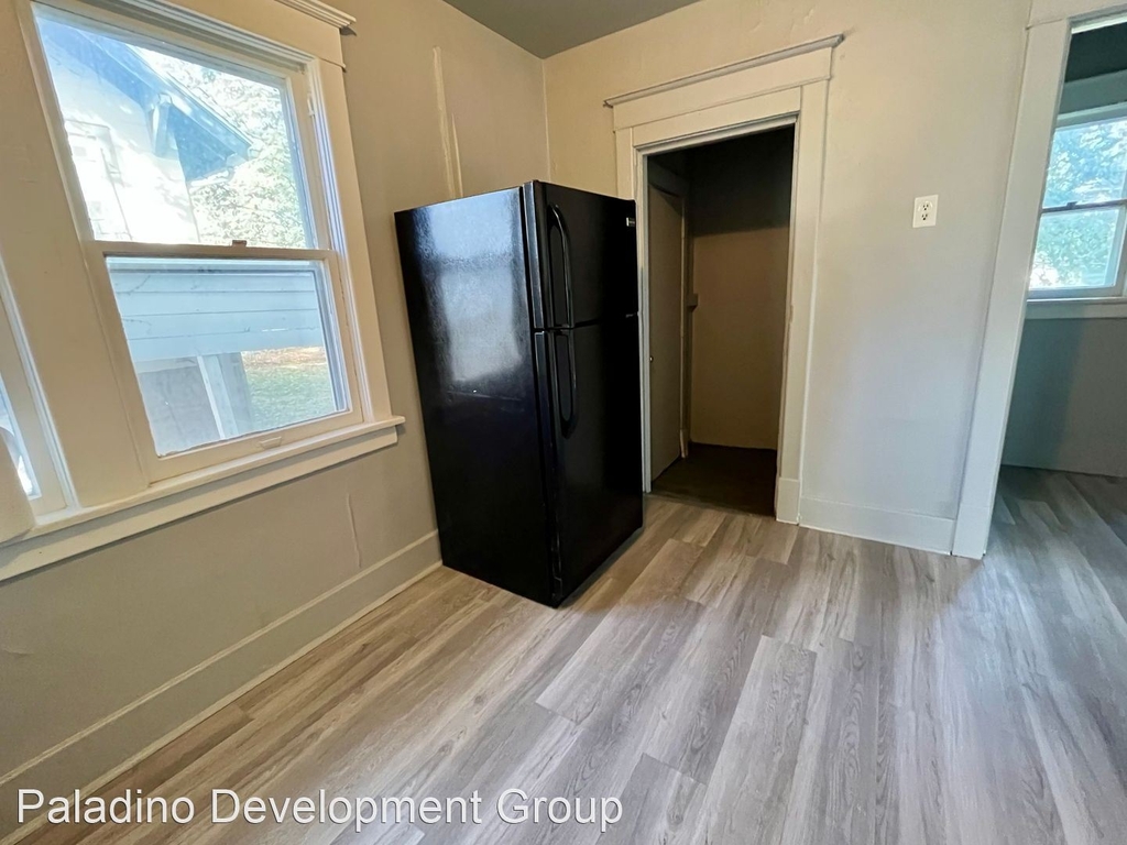 3820 Seward - Photo 9