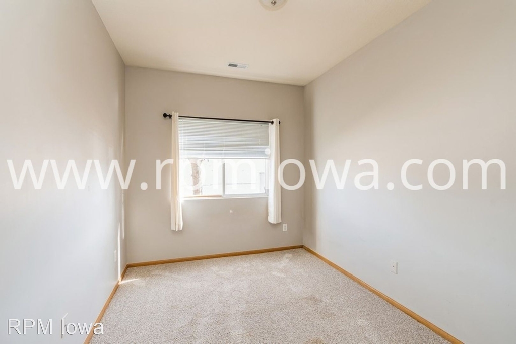 1845 Sw White Birch Circle #9 - Photo 11