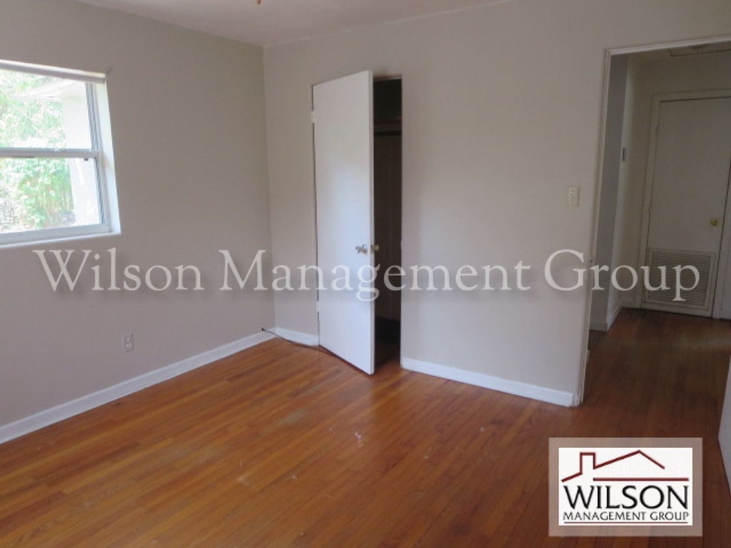 2408 Drake Drive - Photo 12