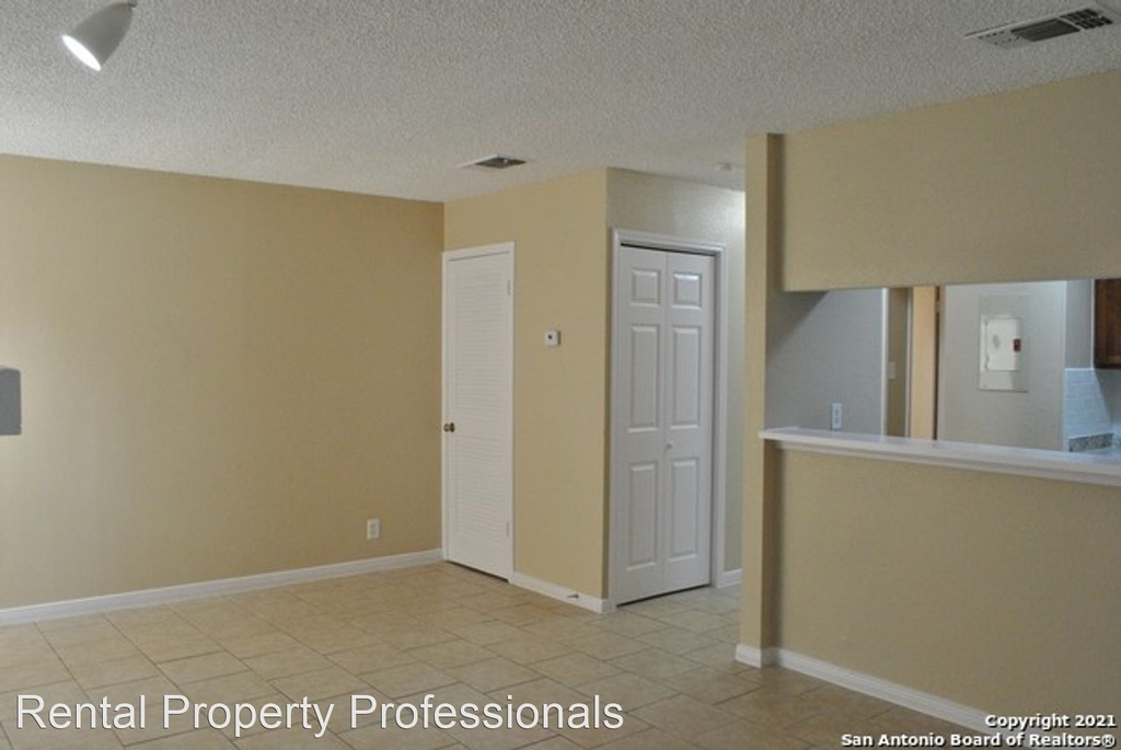 7528 Windsor Oaks - Photo 6