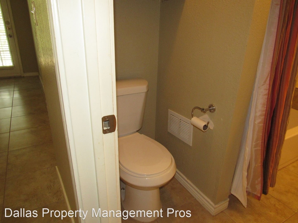 8600 Coppertowne Ln # 701 - Photo 18