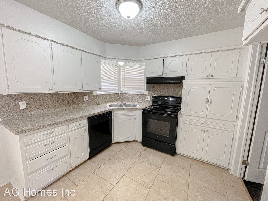 3108 Longridge Rd - Photo 8