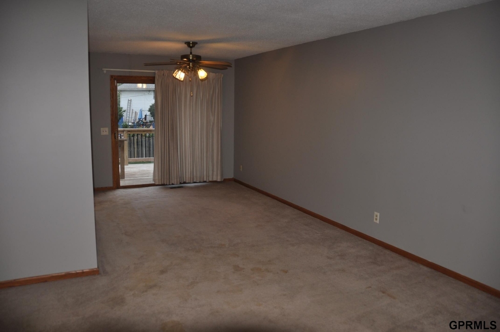 5511 N 93 Avenue Circle - Photo 1