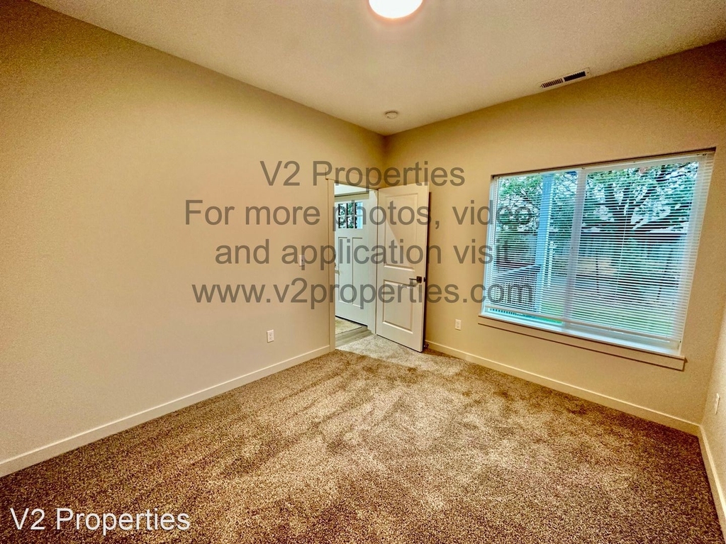 6411 Se 94th Ave - Photo 14