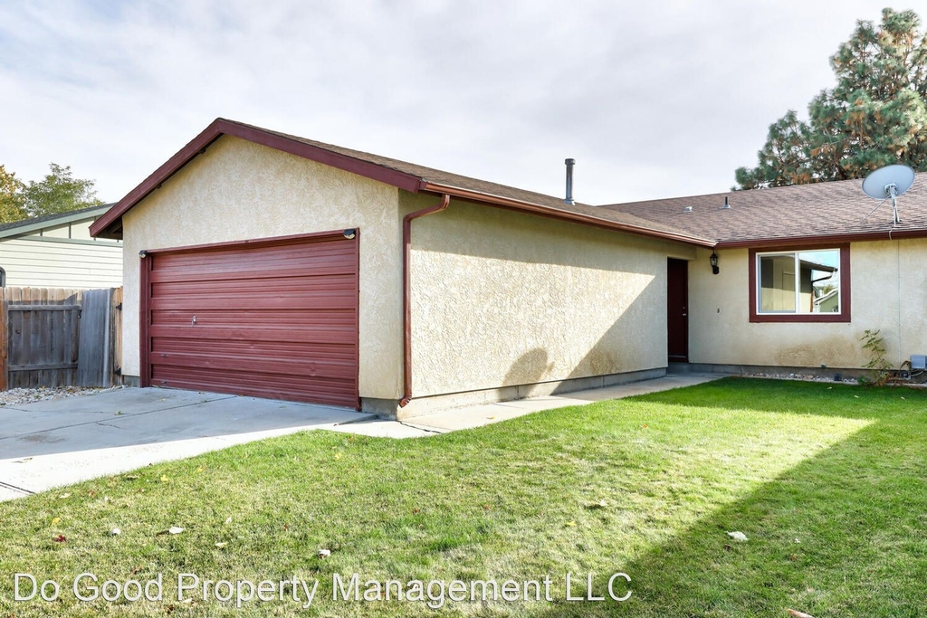 10357 W Cory St - Photo 8