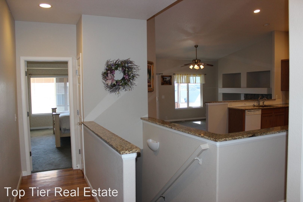 5237 Sand Hill Dr - Photo 28
