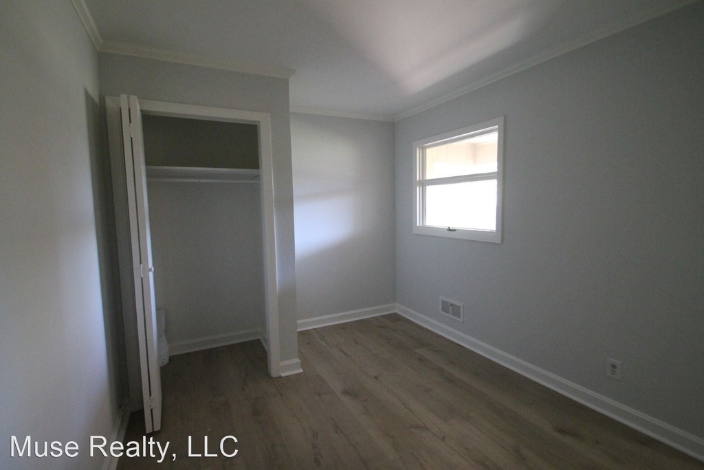 401 Lakeside Drive - Photo 15