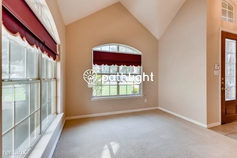 1810 Mystic Street - Photo 18