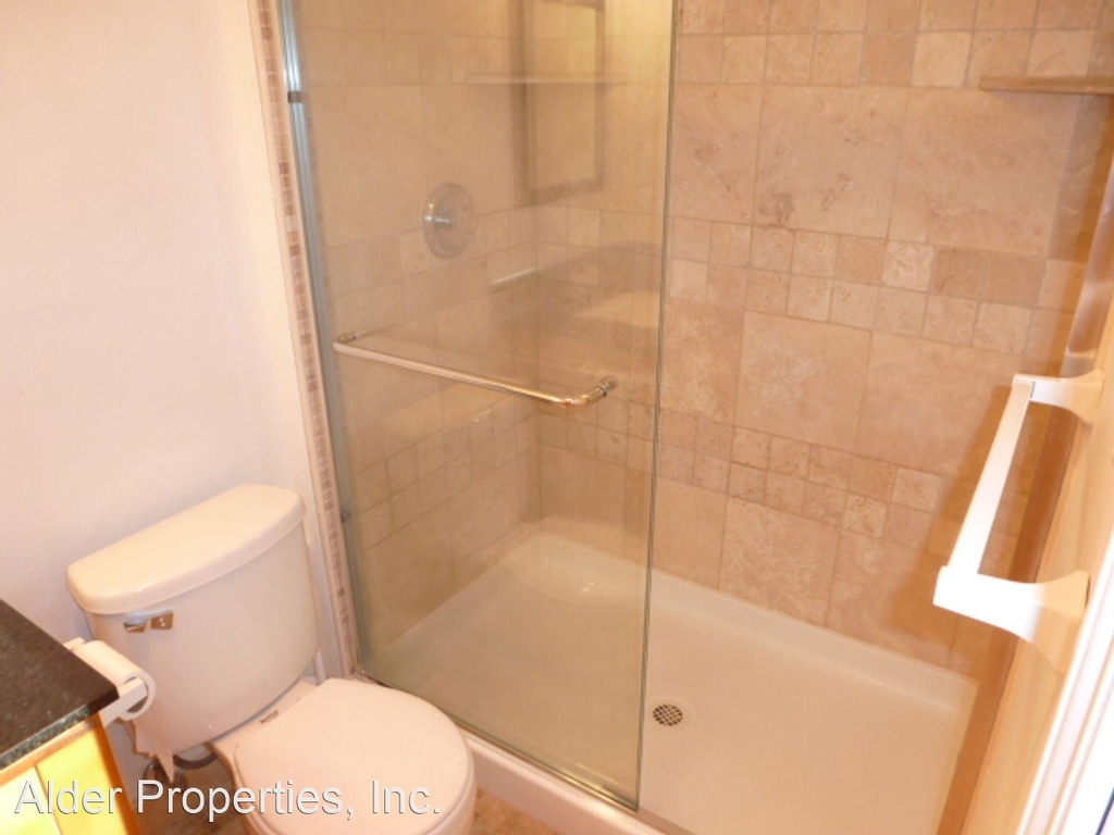 1461 Surf Way - Photo 10