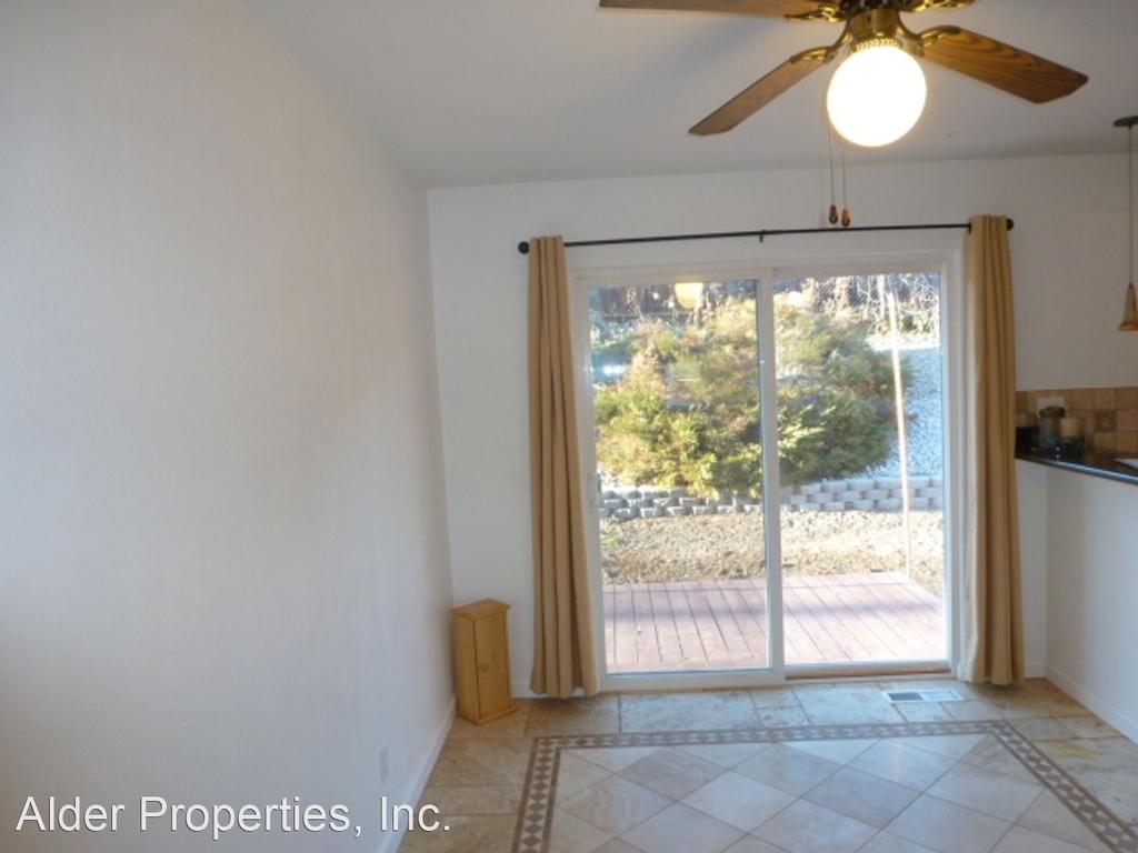 1461 Surf Way - Photo 6