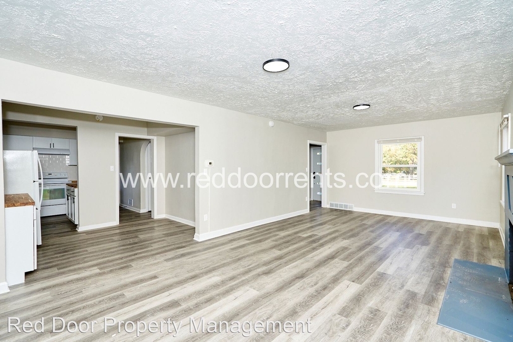 3907 East 38th St - Photo 20