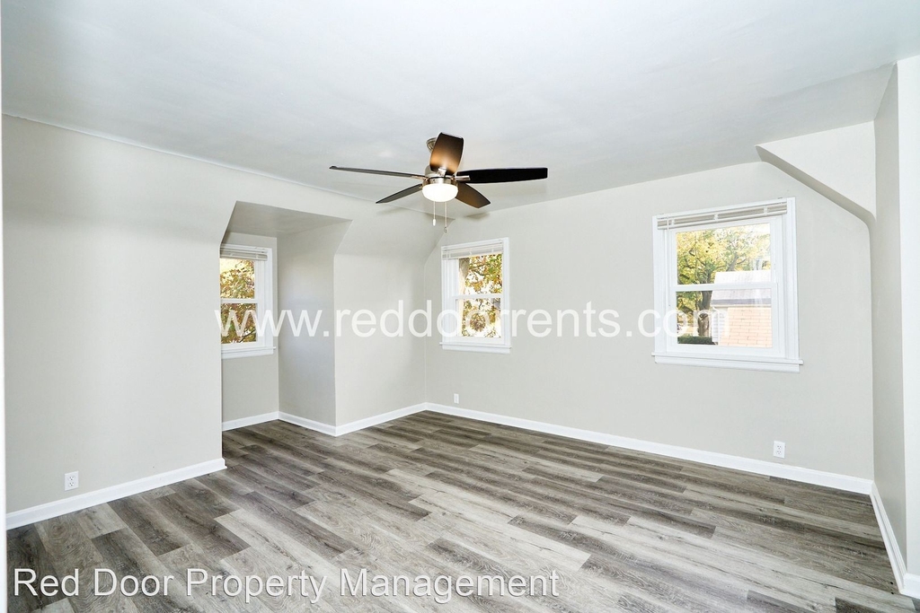 3907 East 38th St - Photo 12